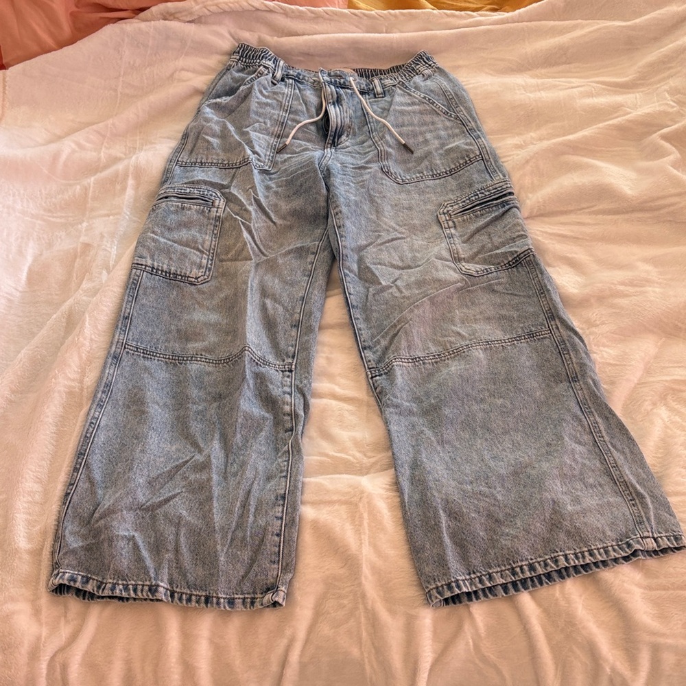 SO High Rise Baggy Cargo Jeans